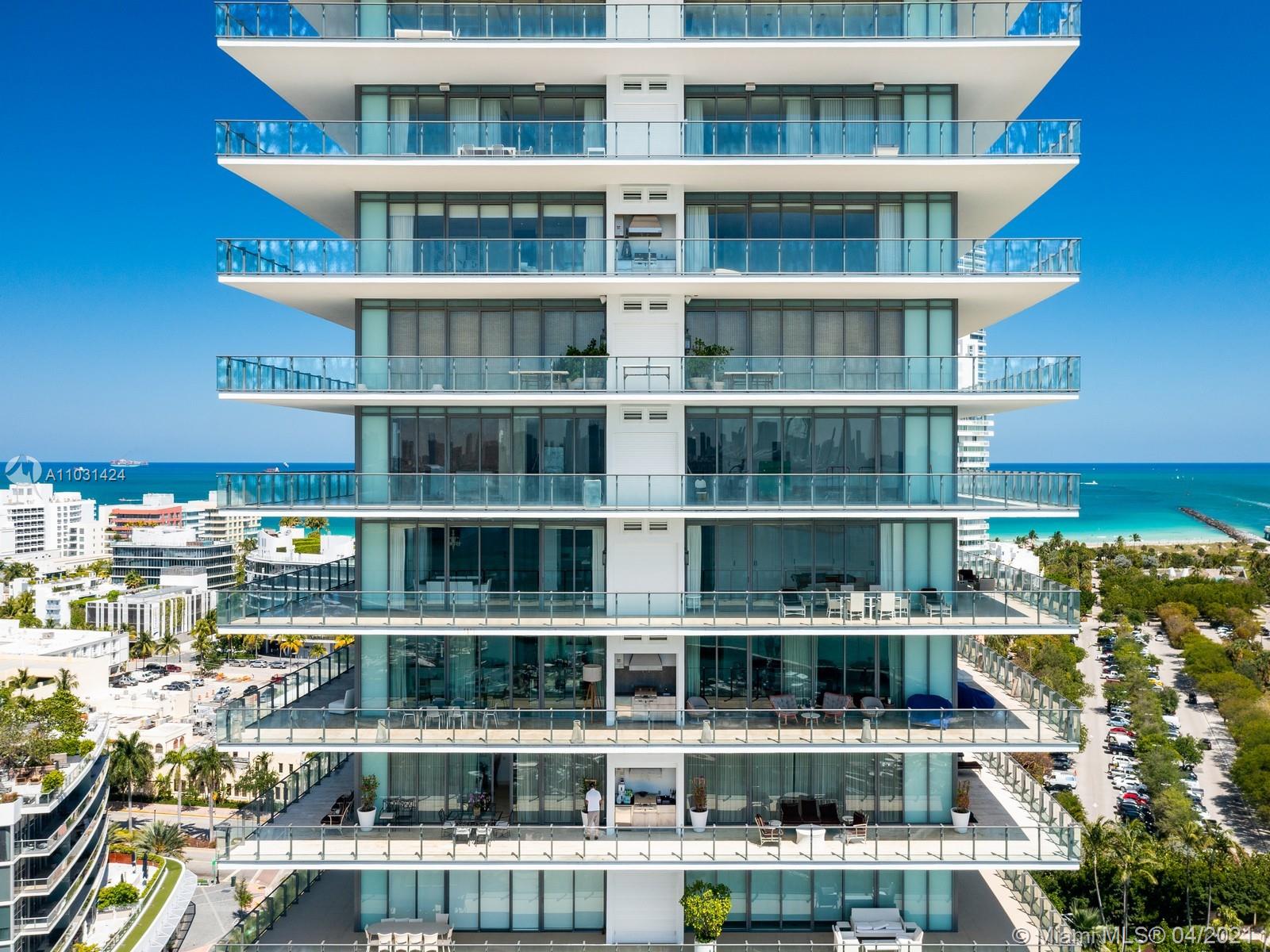 APOGEE CONDO - Residential