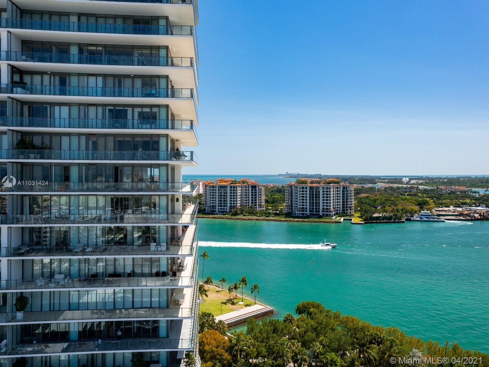 APOGEE CONDO - Residential