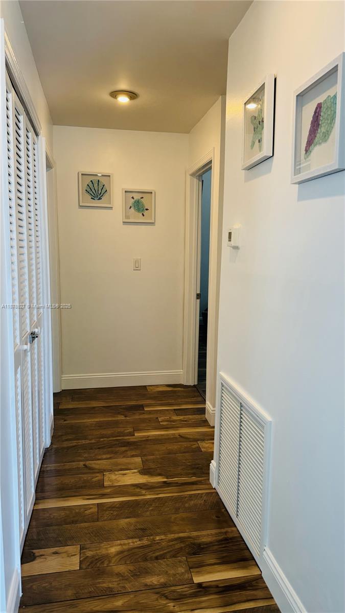 LARGO SOUND VILLAGE - Residential