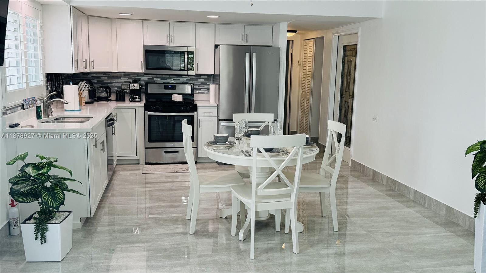 LARGO SOUND VILLAGE - Residential