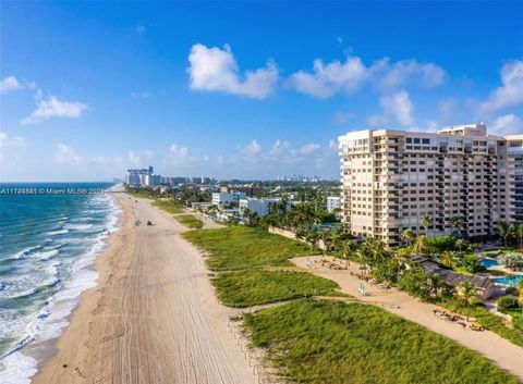 A home in Lauderdale By The Sea