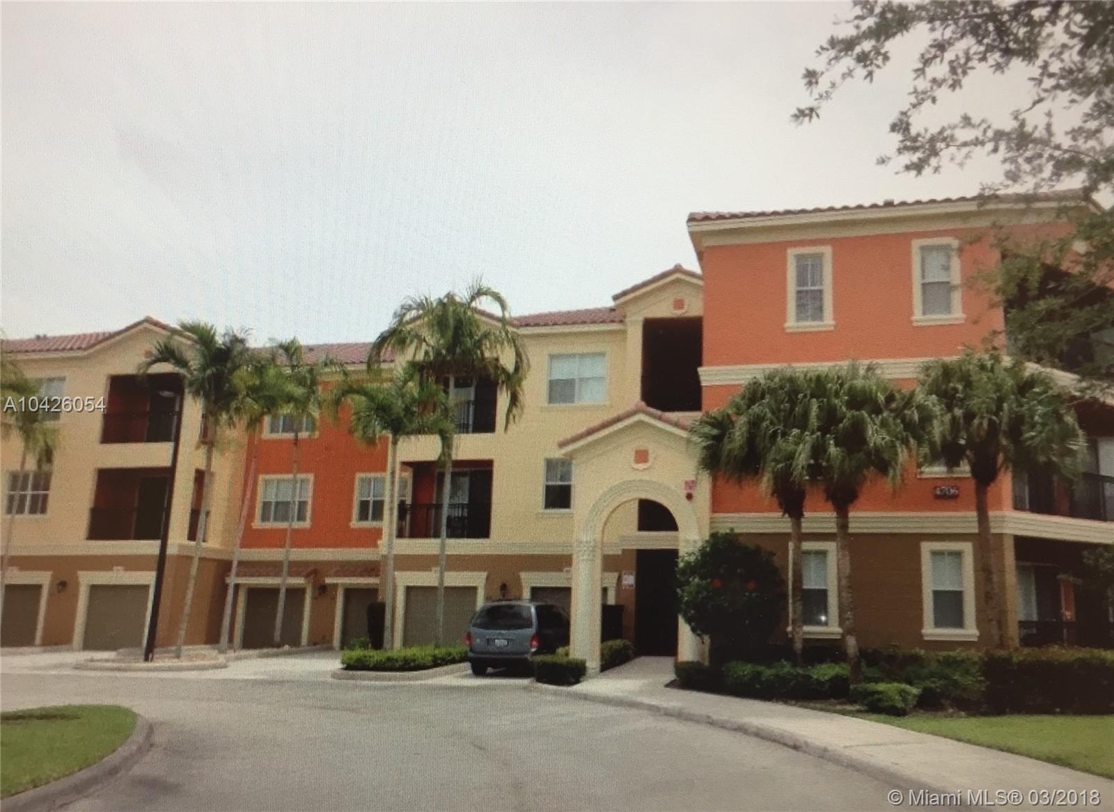 GREAT OPPORTUNITY TO RENT! BEAUTIFUL 2/2 CONDO, WOOD FLOORS, BIG BALCONY... VERY WELL LOCATED AT MIRAMAR, NEXT TO I-75. VERY NICE COMPLEX WITH NICE AMENITIES. IT WON'T LAST HURRRY UP!!!