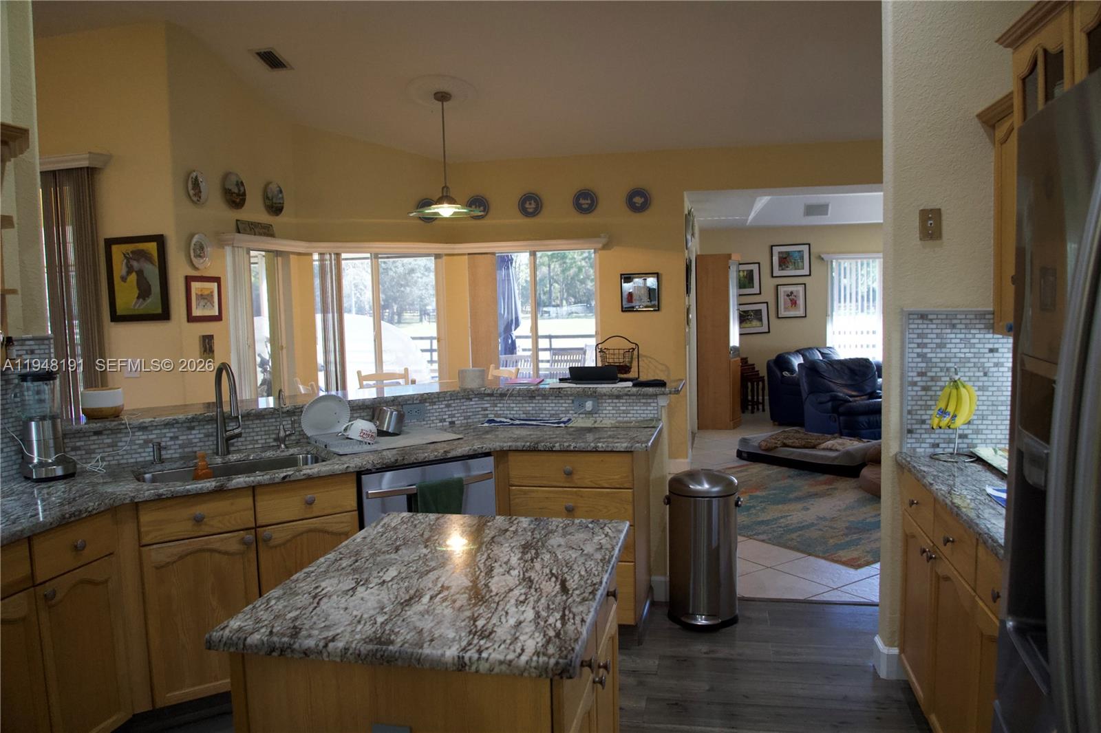 DEER RUN - Residential