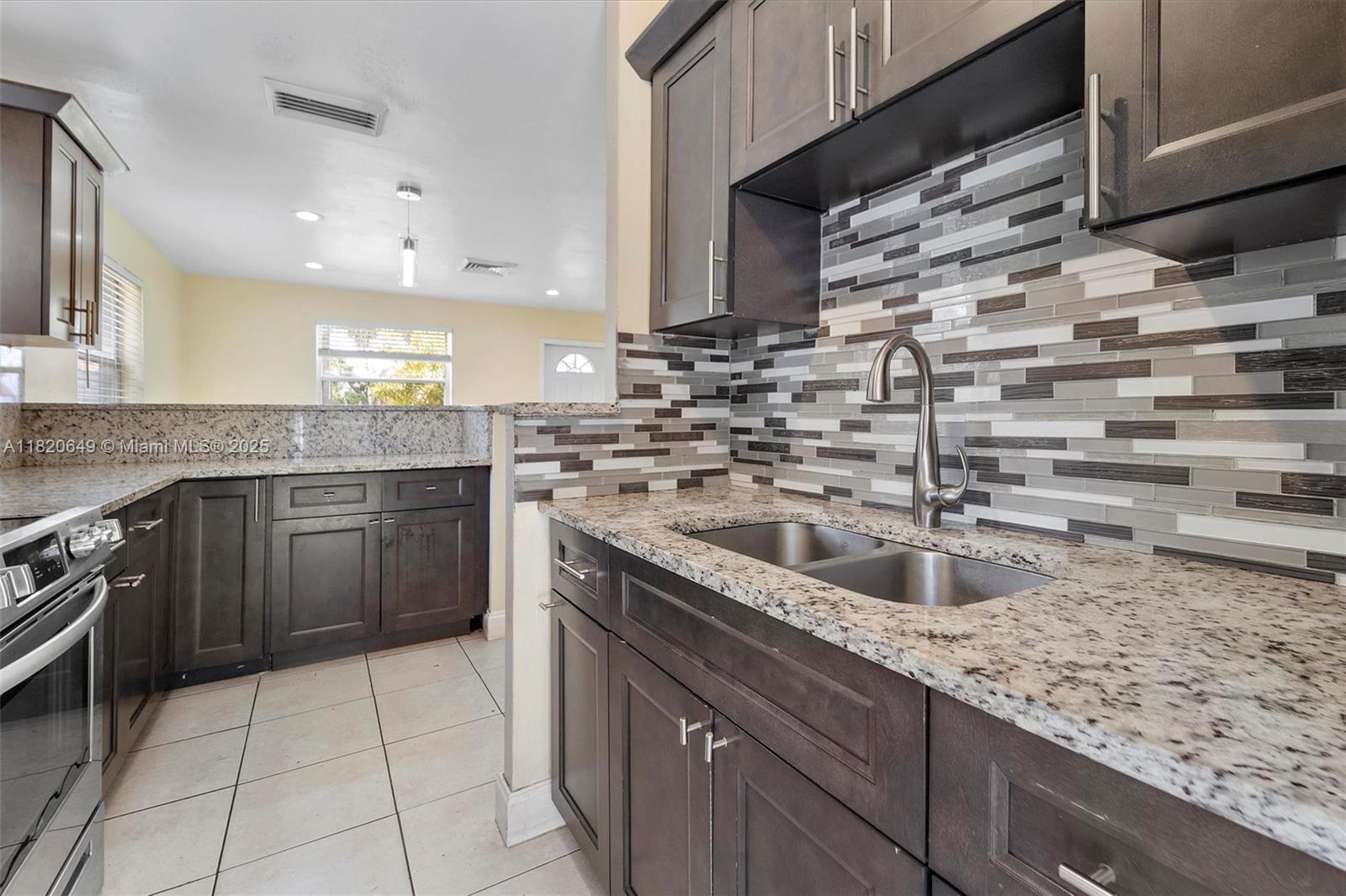 VISTA ENCANTO ADD - Residential
