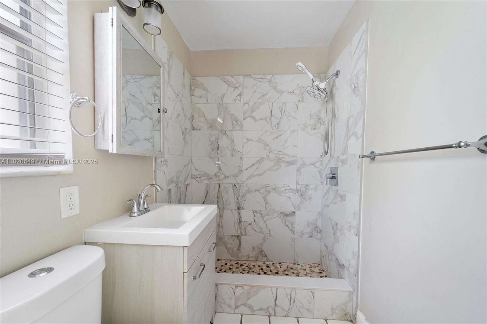 VISTA ENCANTO ADD - Residential