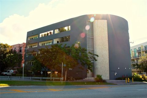 2694 INAGUA AV PH-3 Coconut Grove FL 33133