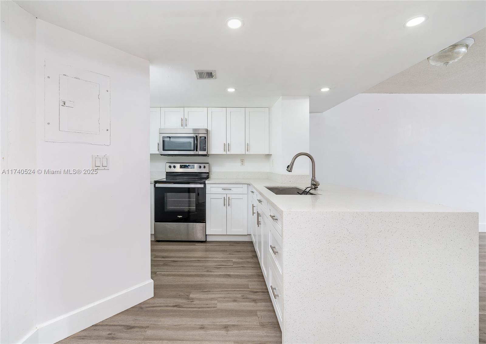 VERABELLA FALLS CONDO - Residential