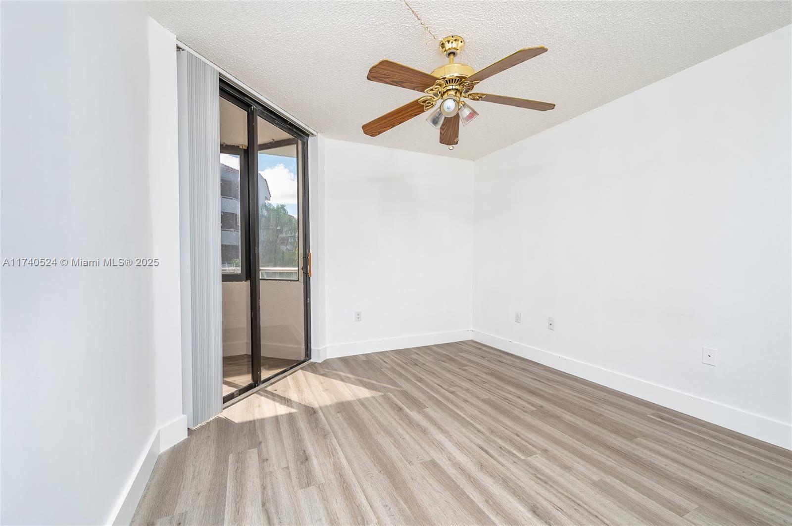 VERABELLA FALLS CONDO - Residential