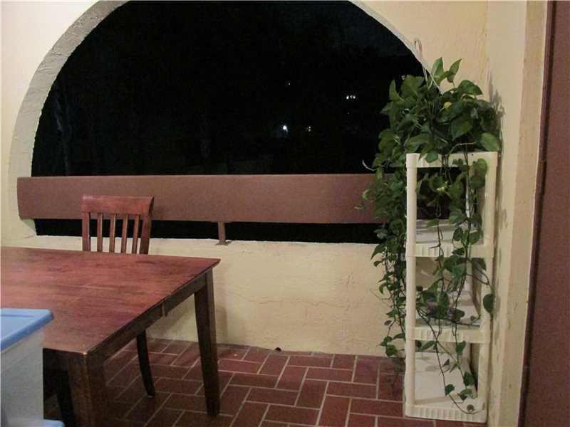 KENLAND POINTE CONDO III - Residential Lease