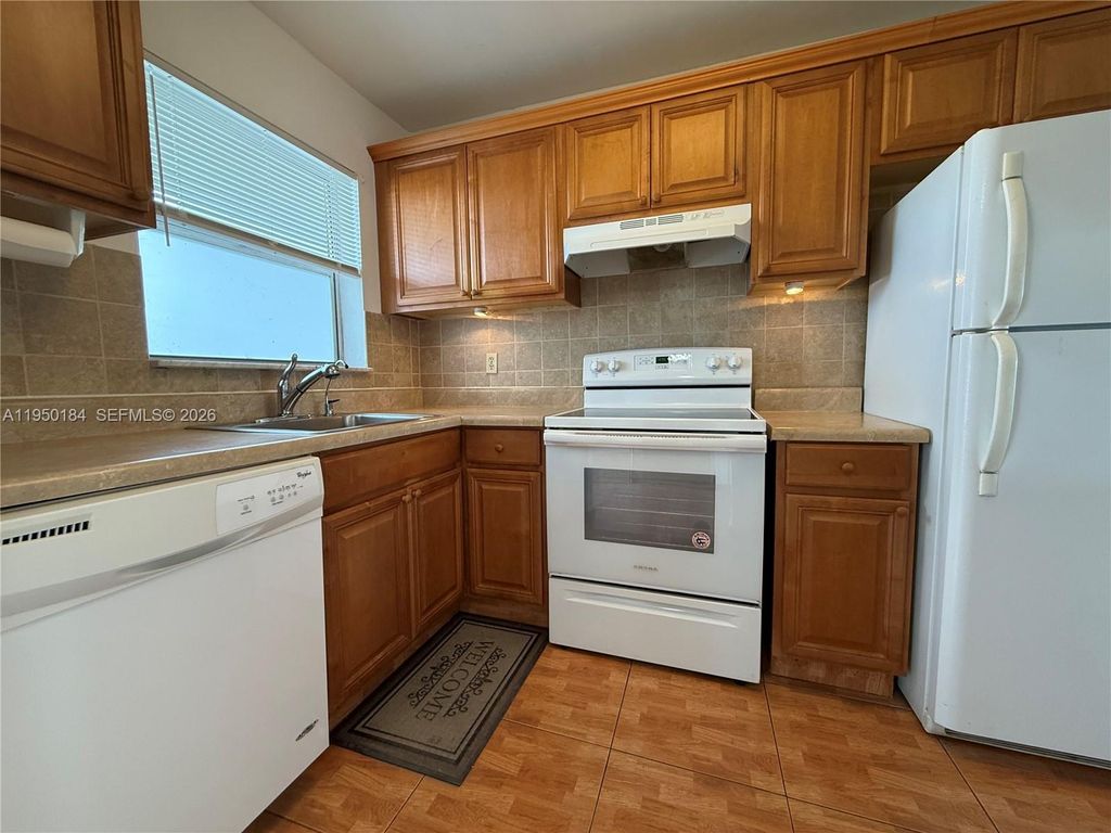 Photo of 8135 Sunrise Lakes Blvd #302, Sunrise, FL 33322 (MLS # A11950184)