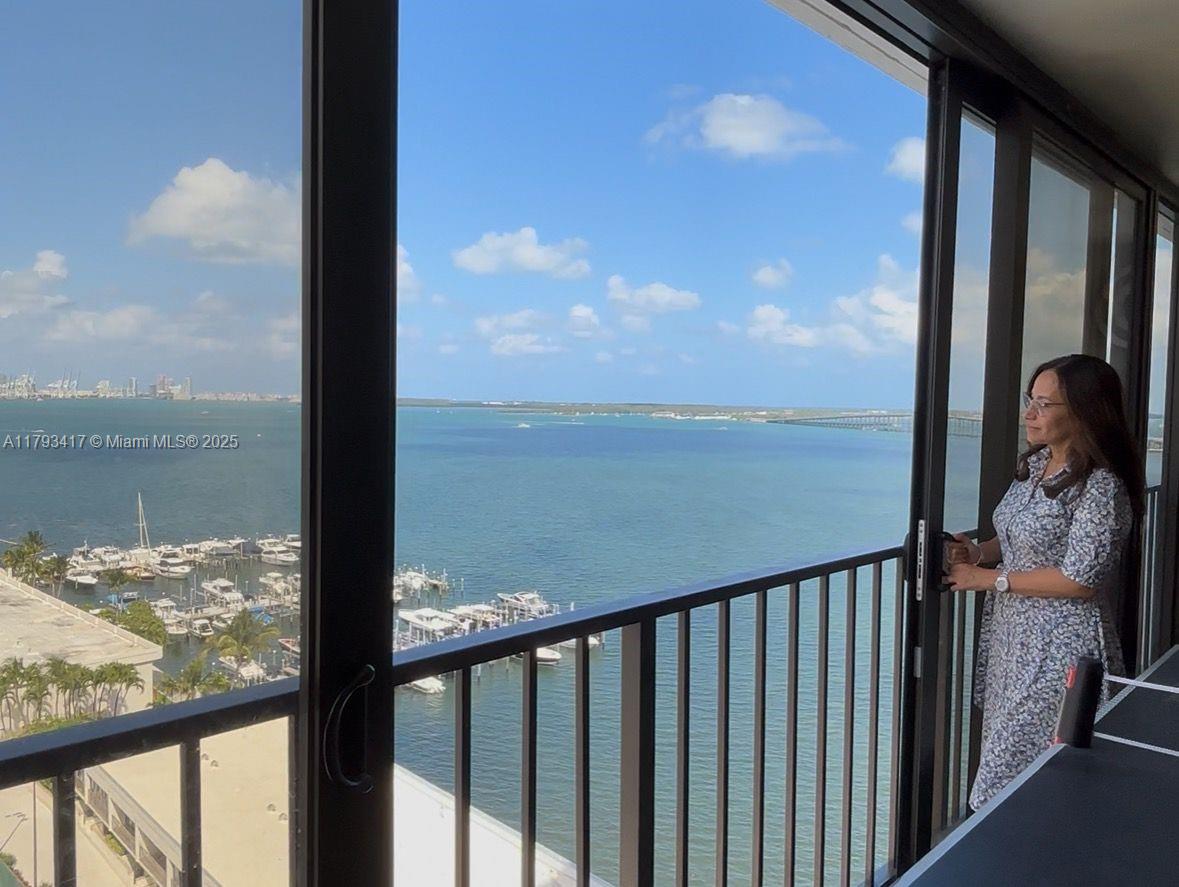 1925 Brickell Ave 1506