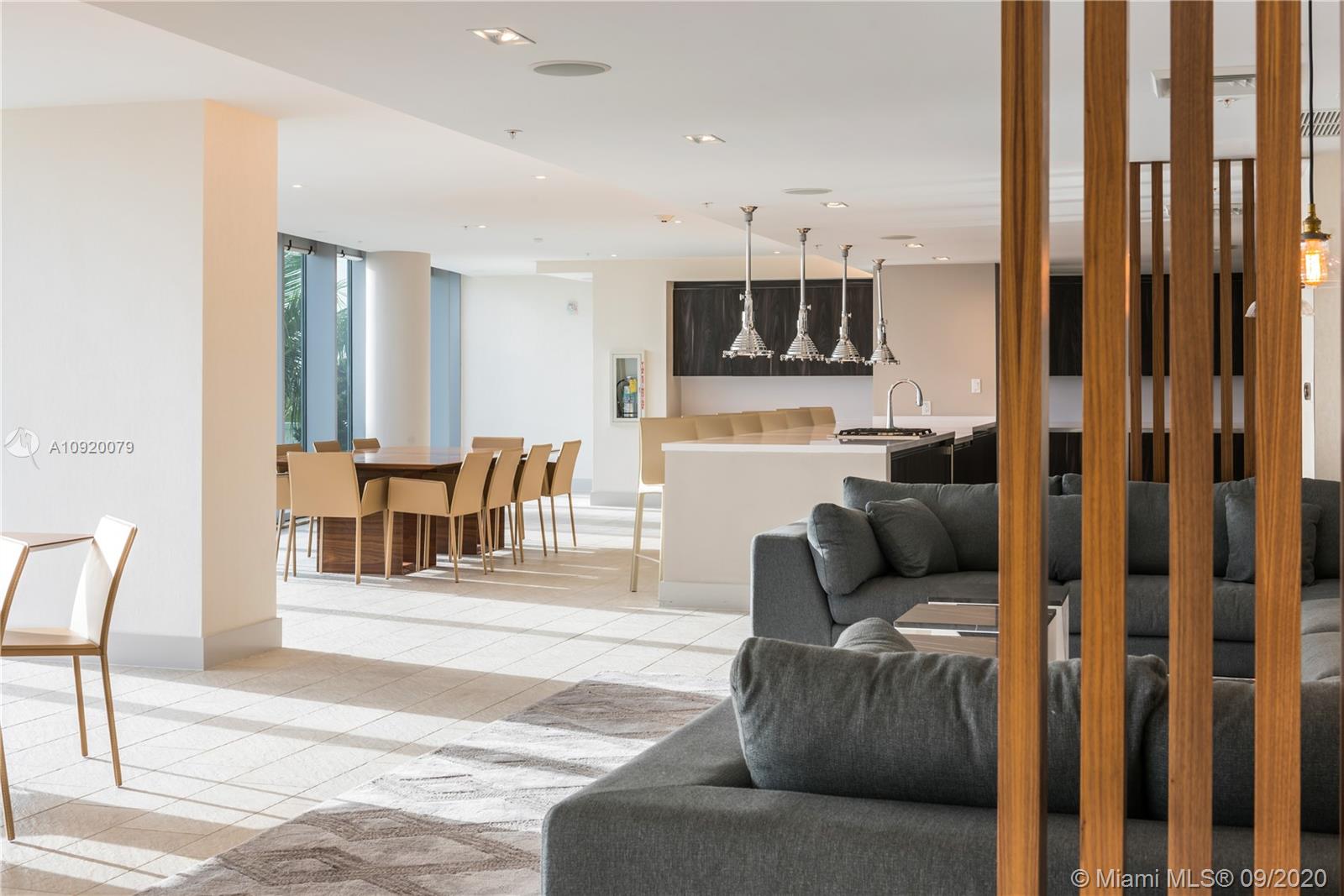RIVA Residences - Residential