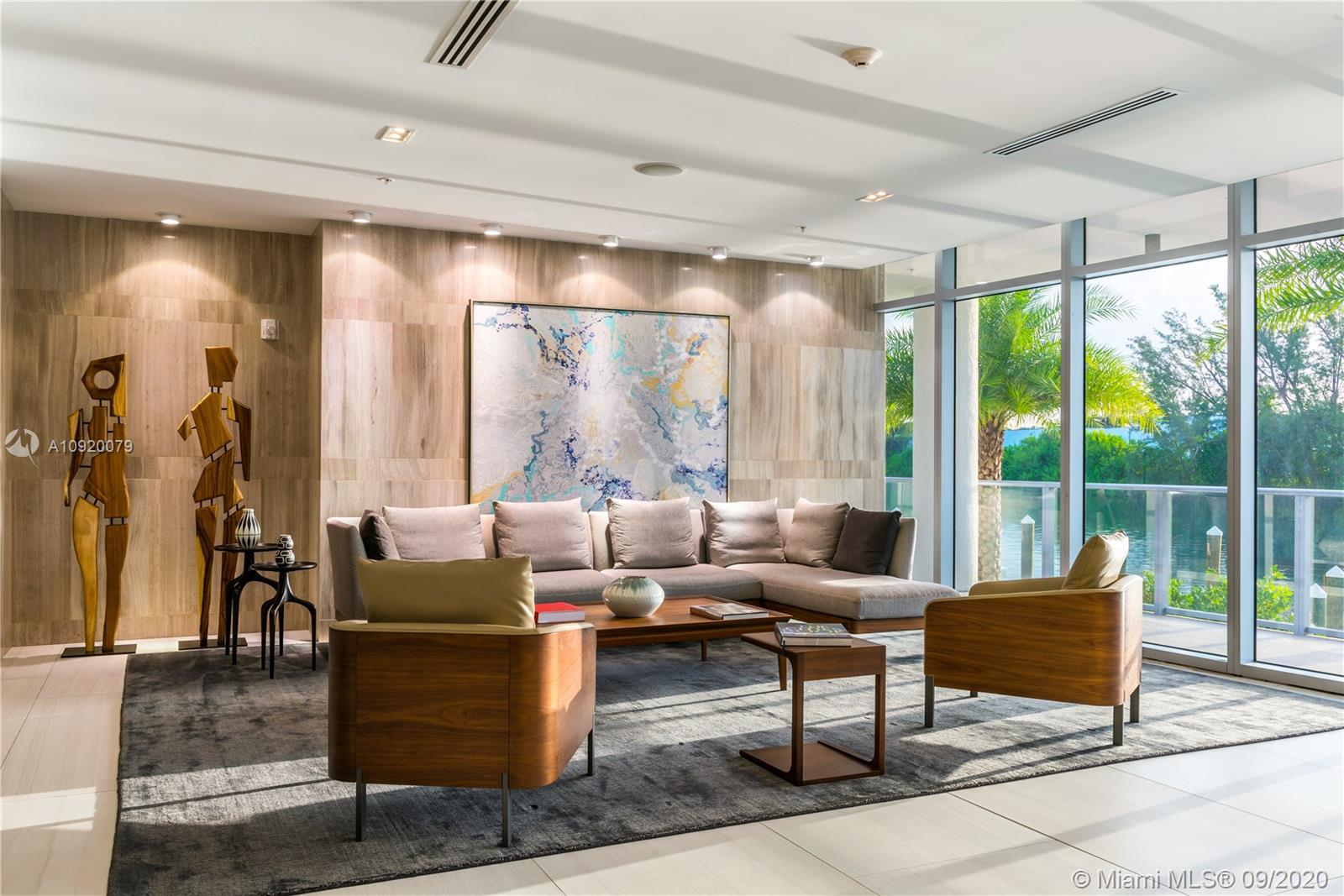 RIVA Residences - Residential