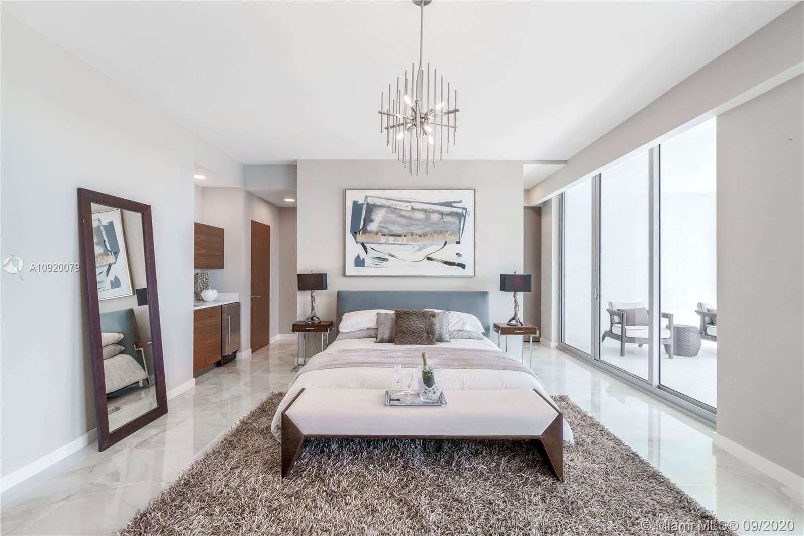 RIVA Residences - Residential