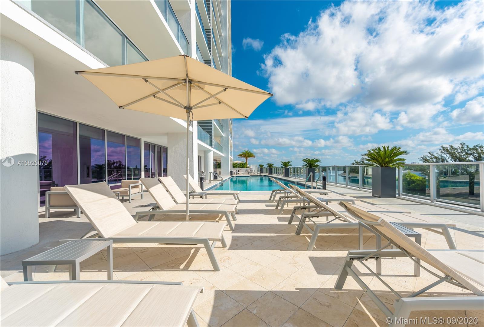 RIVA Residences - Residential