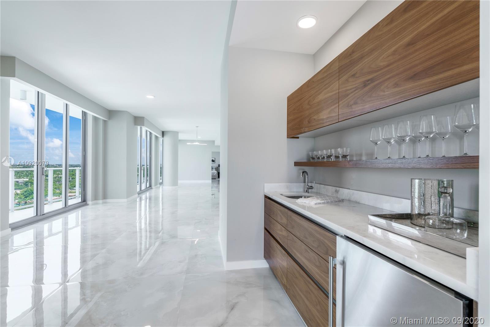 RIVA Residences - Residential
