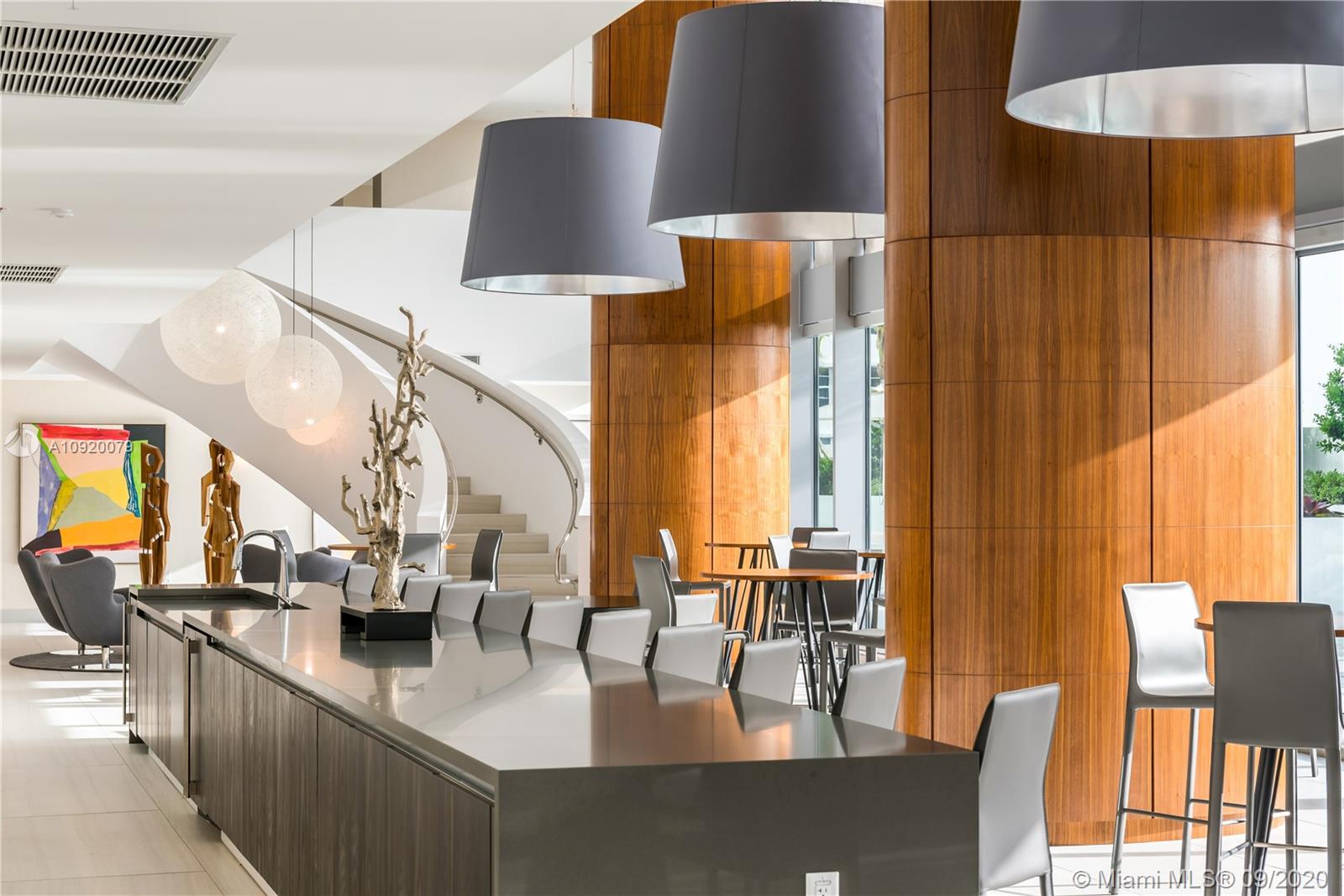 RIVA Residences - Residential