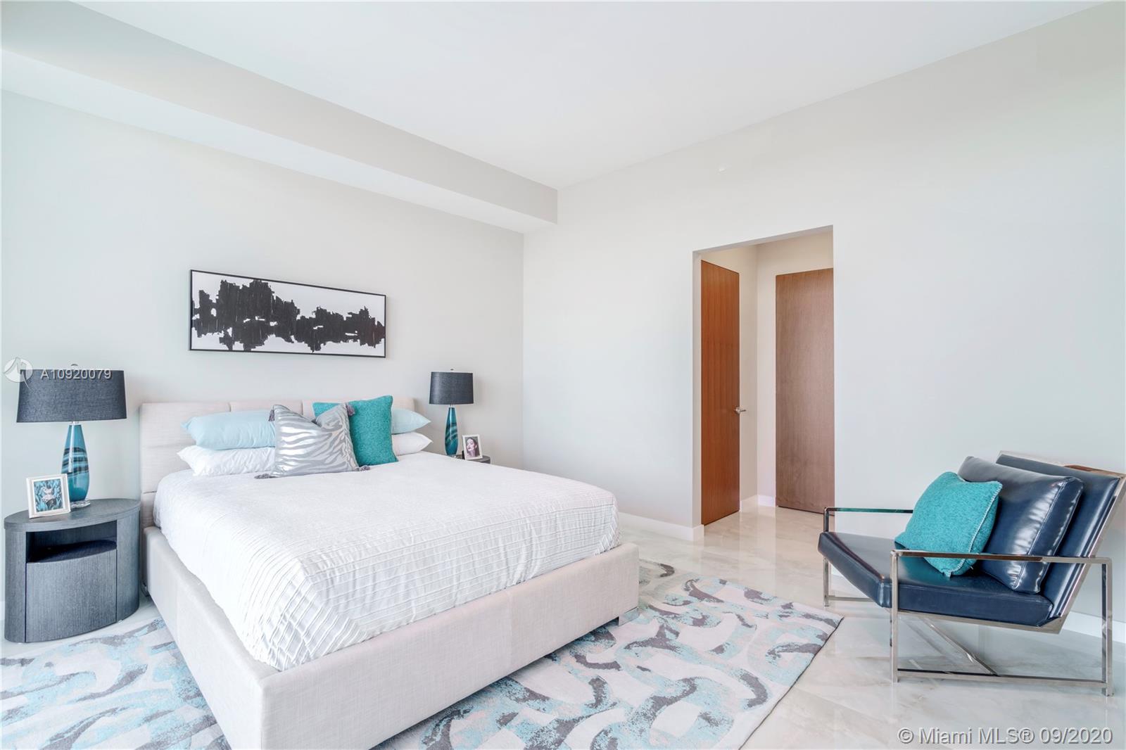 RIVA Residences - Residential