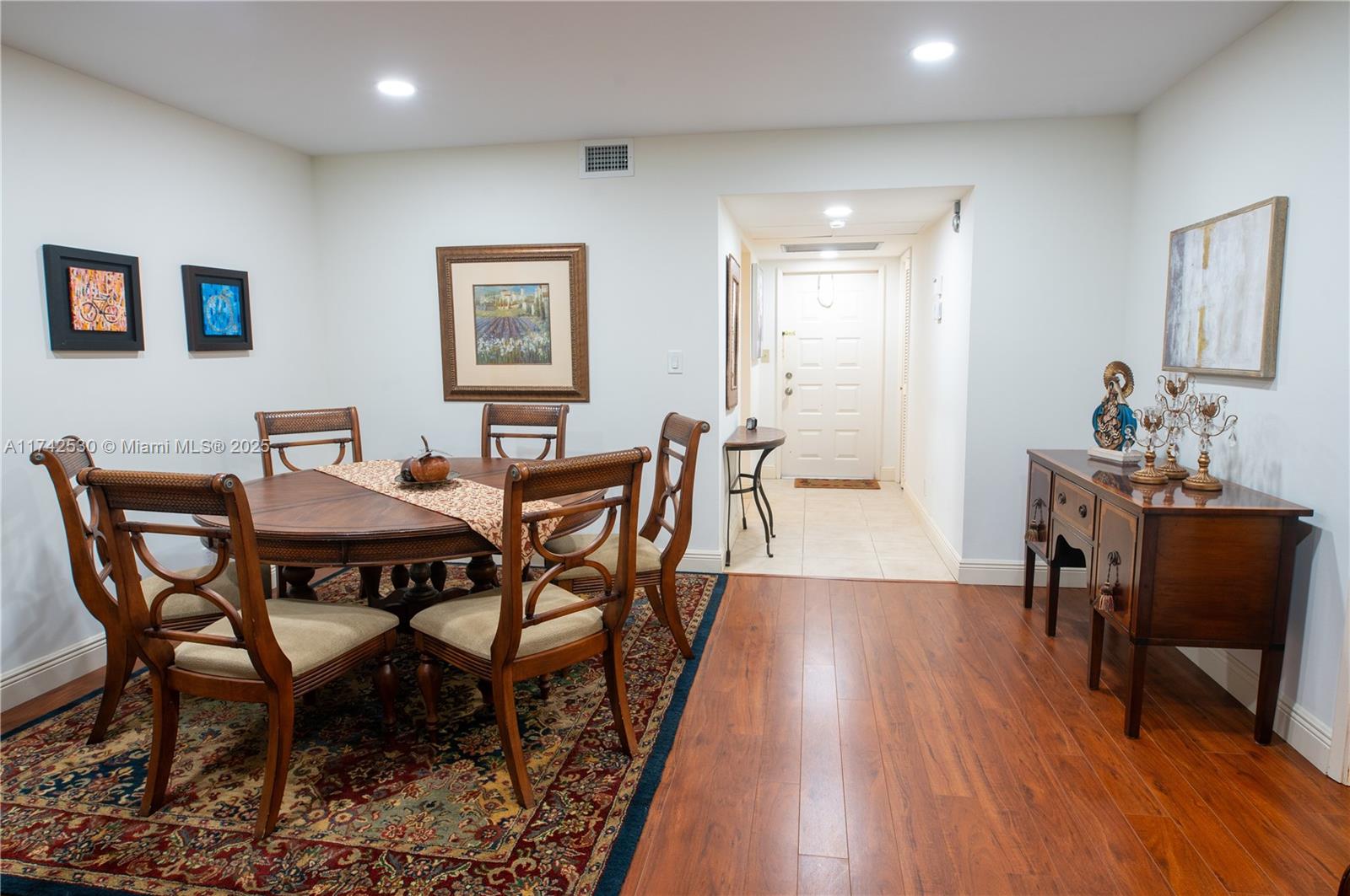 NO 14 PALM-AIRE COUNTRY C - Residential Lease
