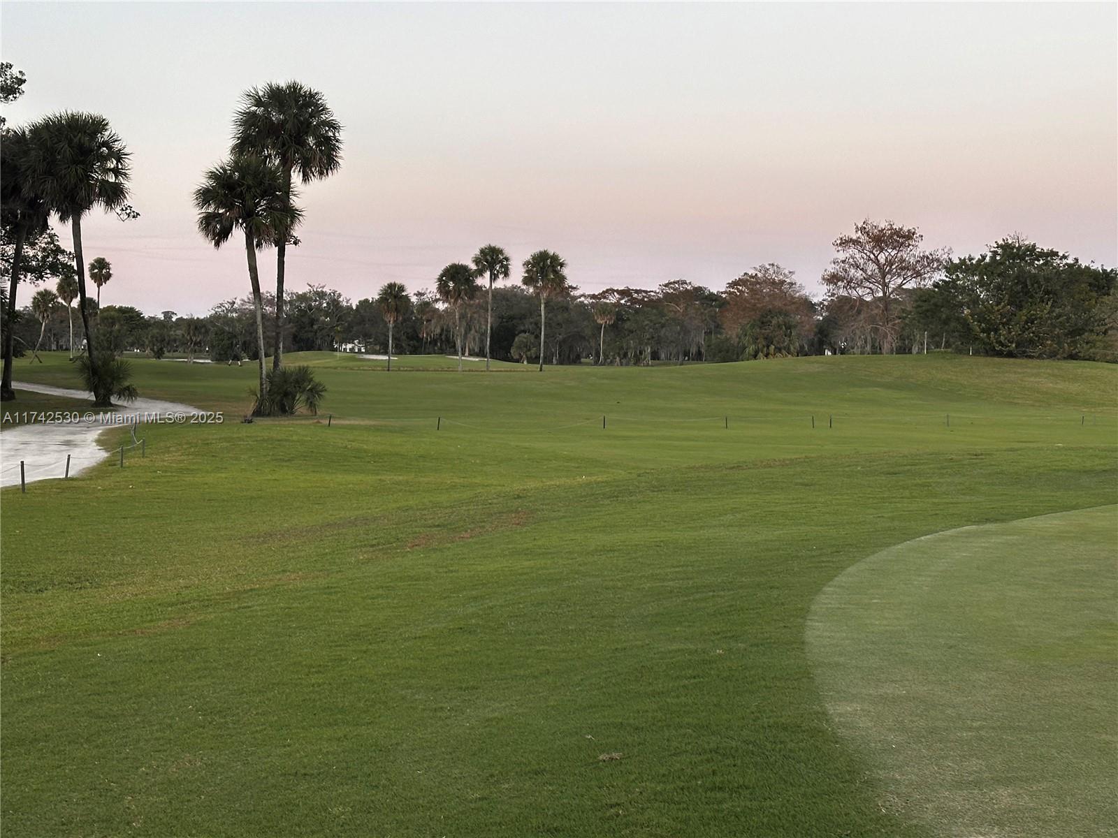 NO 14 PALM-AIRE COUNTRY C - Residential Lease