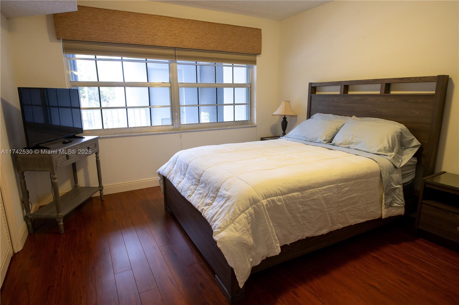 NO 14 PALM-AIRE COUNTRY C - Residential Lease