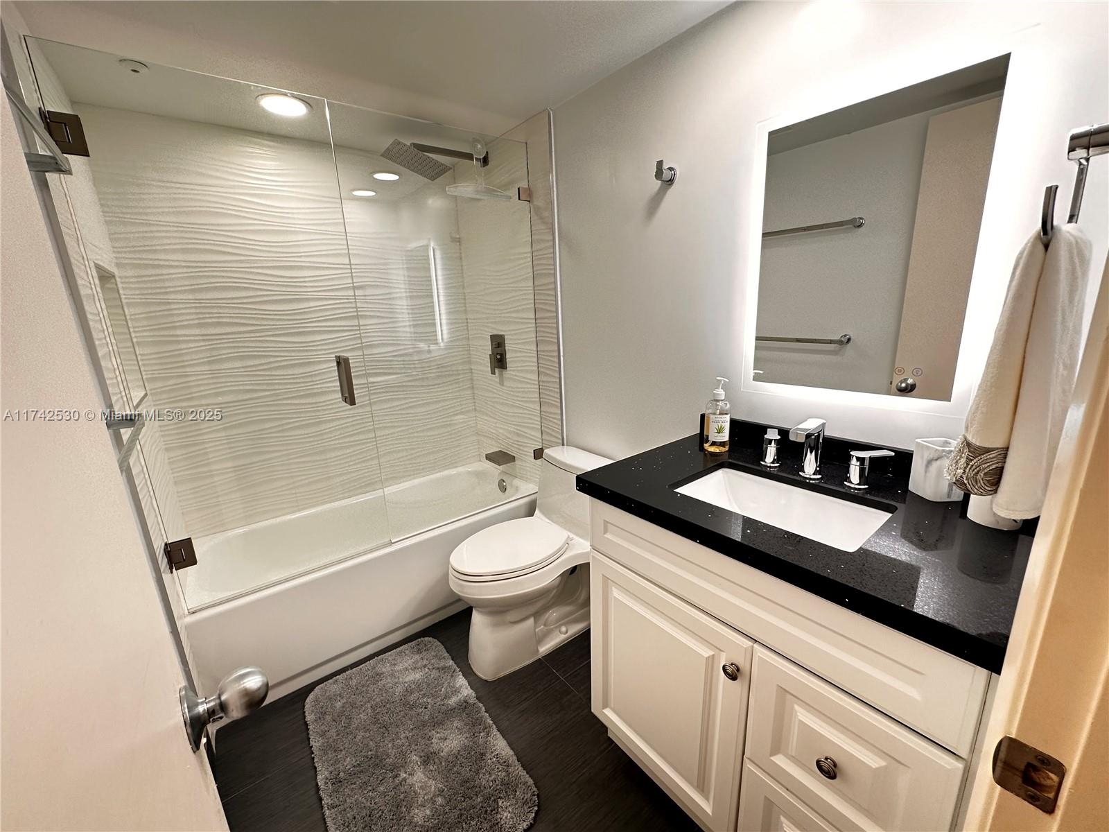 NO 14 PALM-AIRE COUNTRY C - Residential Lease