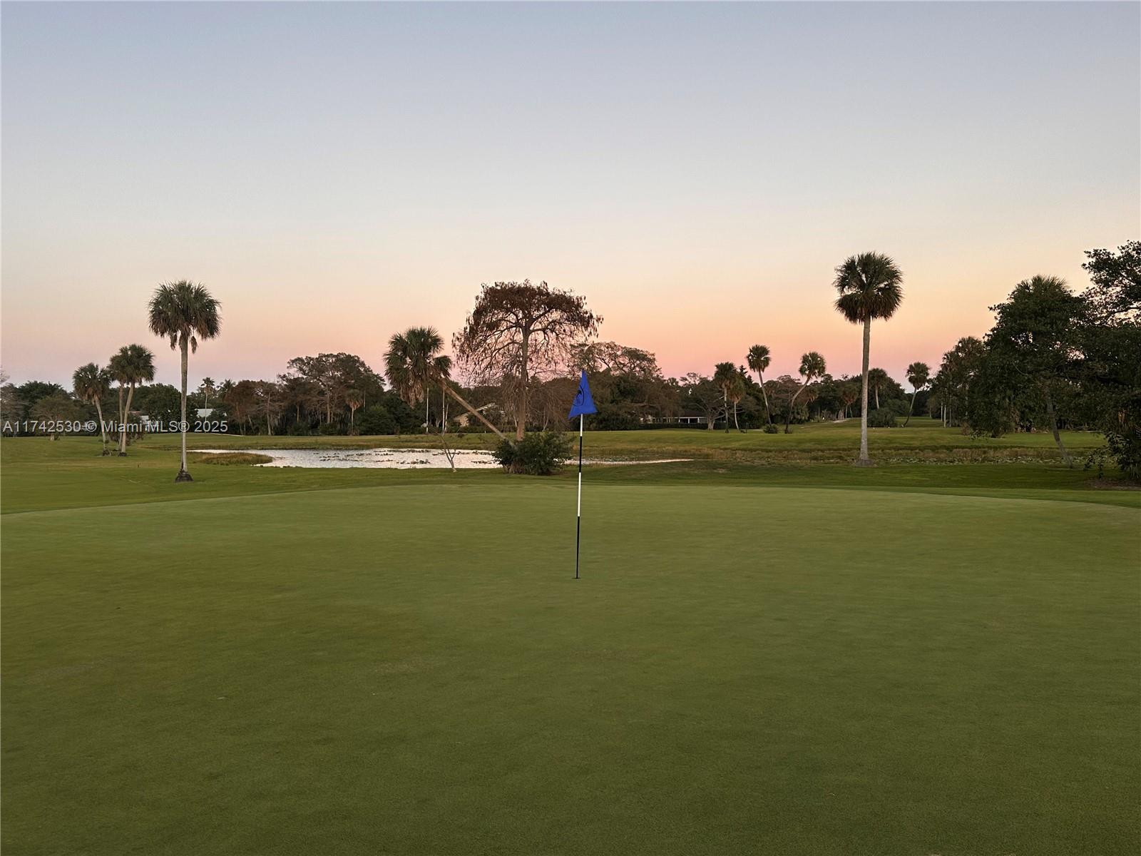 NO 14 PALM-AIRE COUNTRY C - Residential Lease