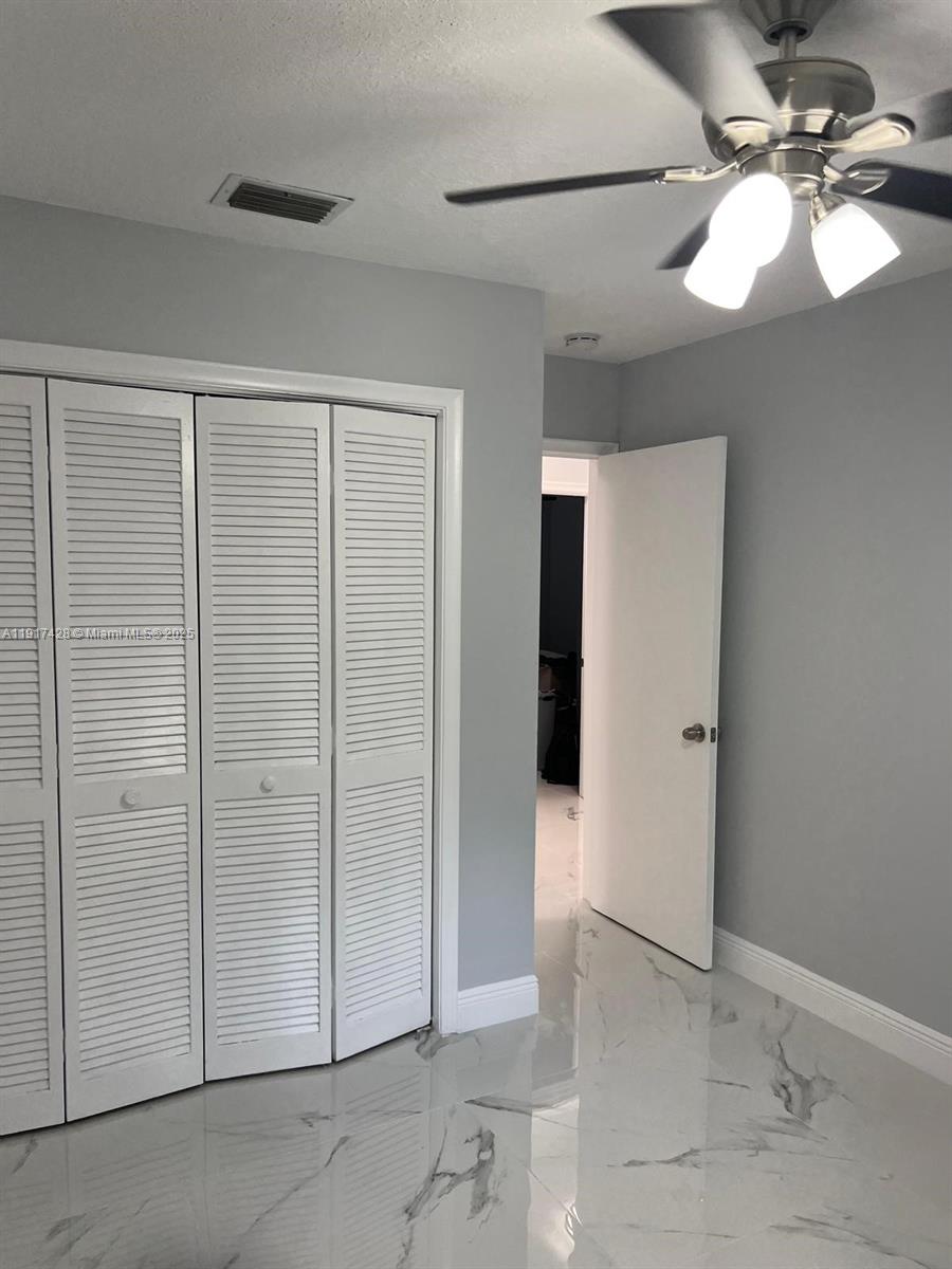 RIVERSIDE ESTATES CONDO - Residential Lease