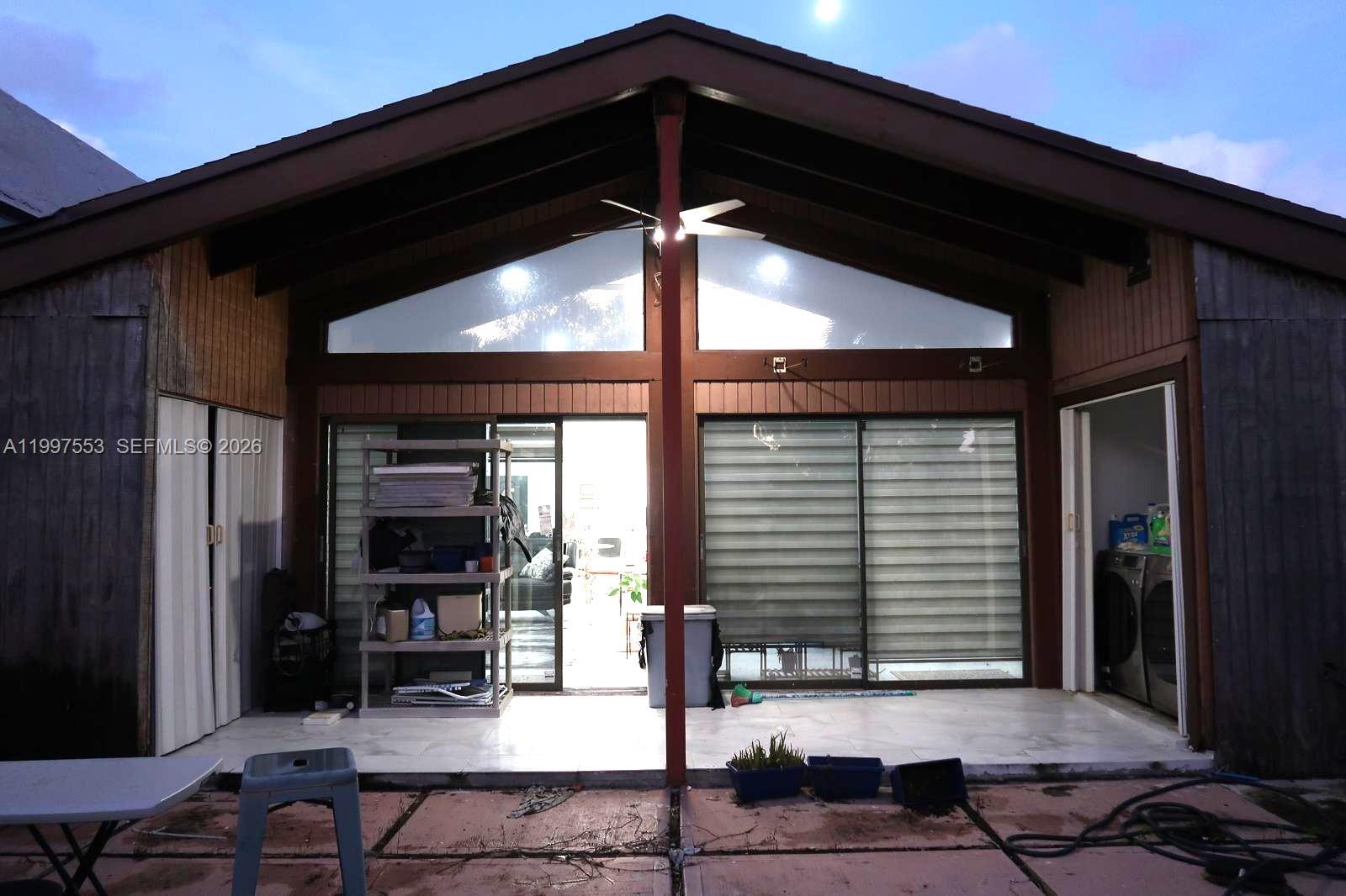 OMEGA VILLAS 3 CONDO - Residential