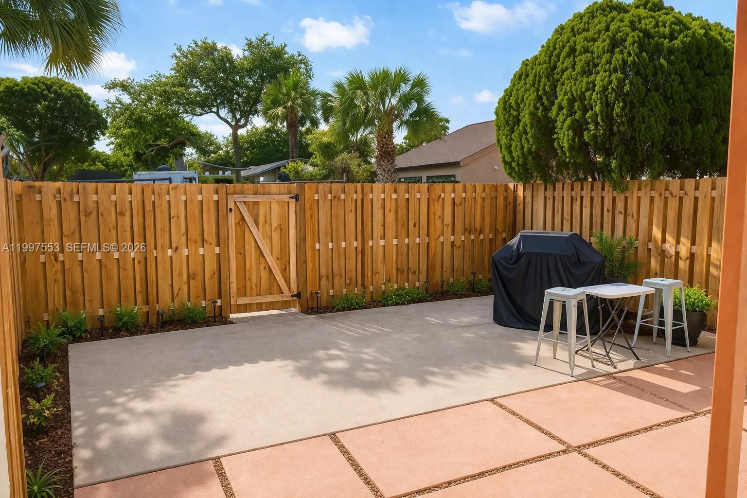 OMEGA VILLAS 3 CONDO - Residential