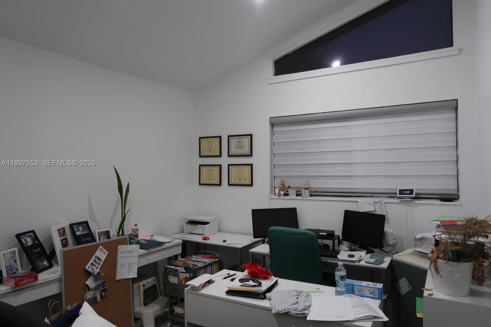 OMEGA VILLAS 3 CONDO - Residential