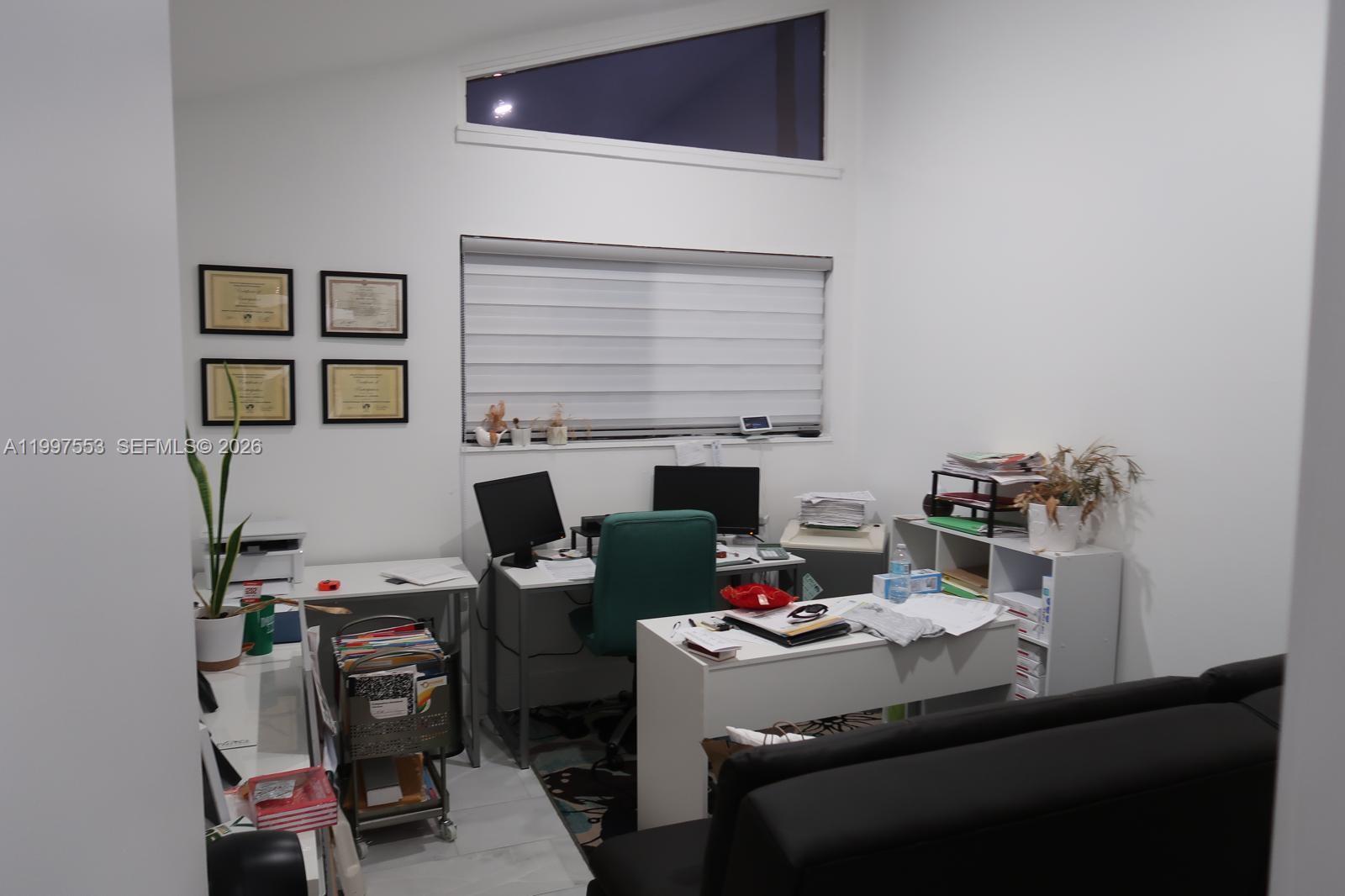 OMEGA VILLAS 3 CONDO - Residential