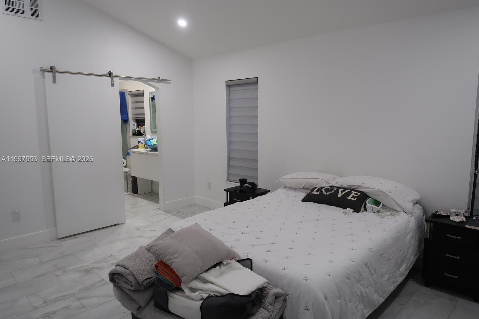 OMEGA VILLAS 3 CONDO - Residential