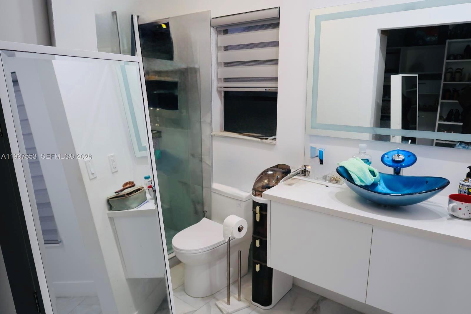 OMEGA VILLAS 3 CONDO - Residential