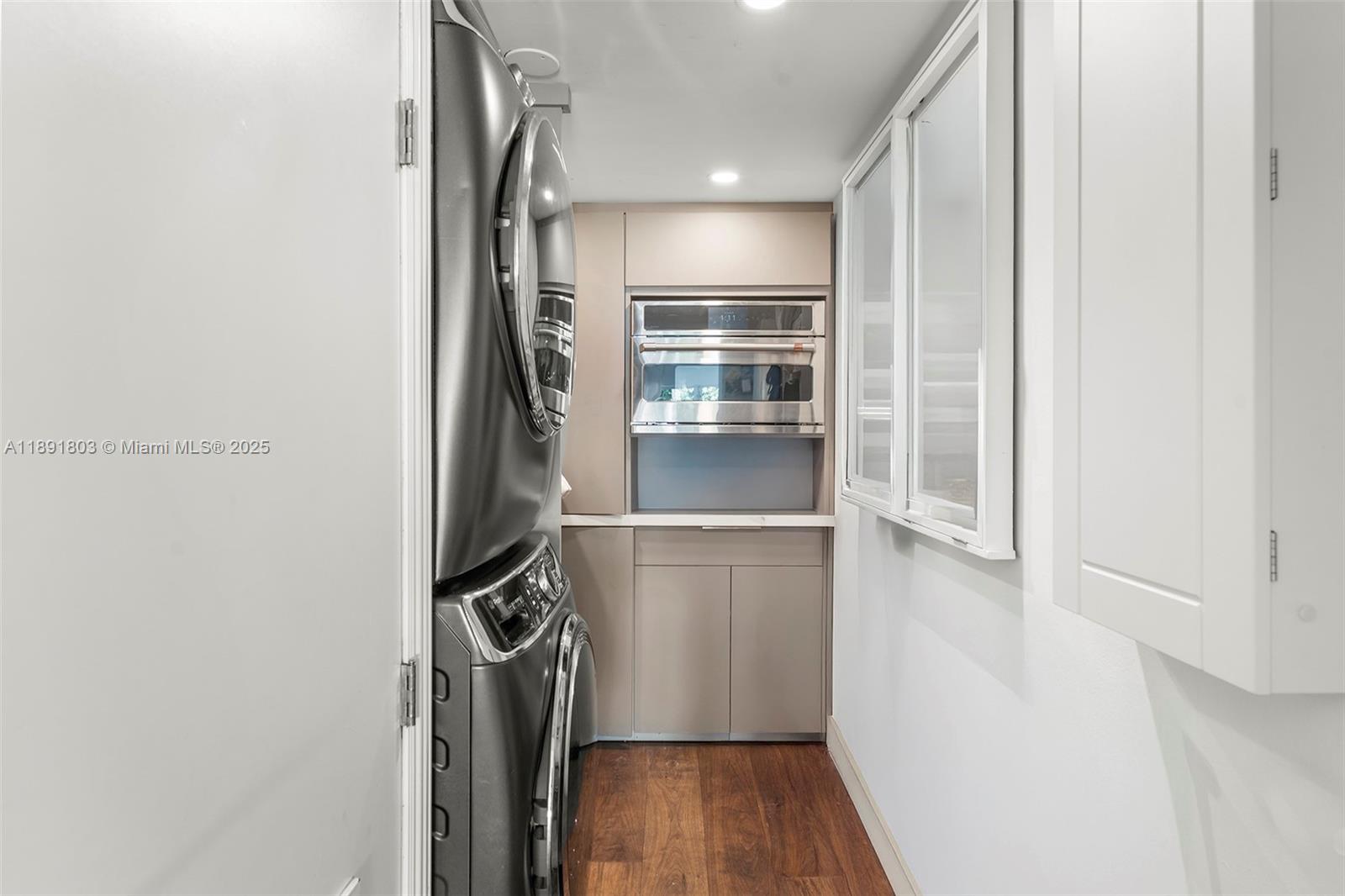 AMD PLAT OF SUNSET LAKE S - Residential