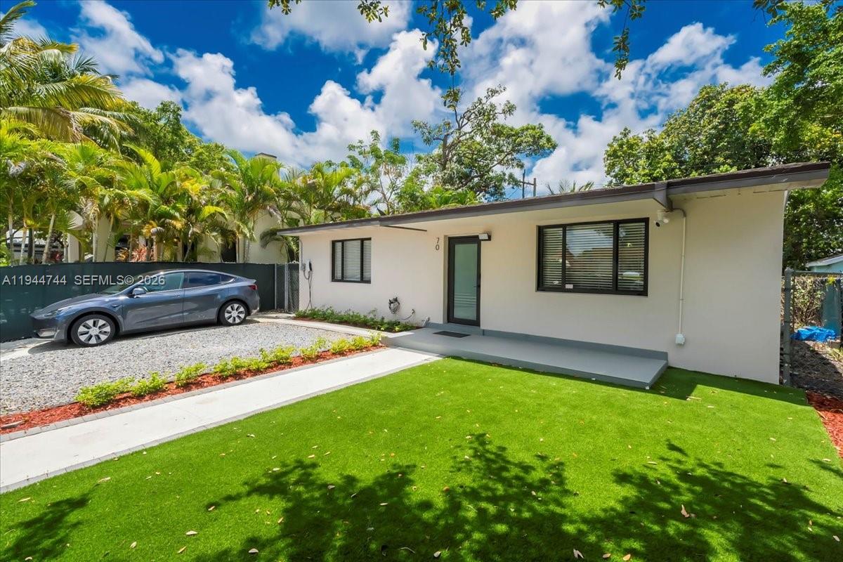 SHADOWLAWN EXTENSION SUB - Residential