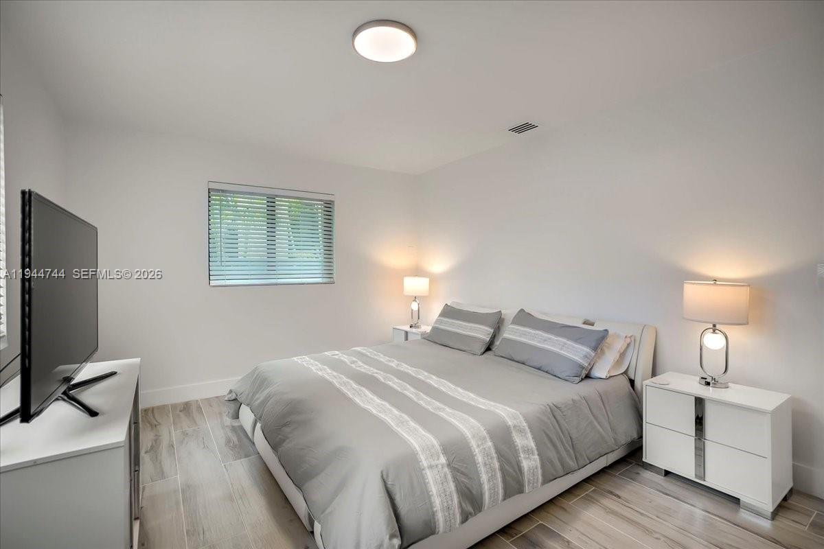 SHADOWLAWN EXTENSION SUB - Residential