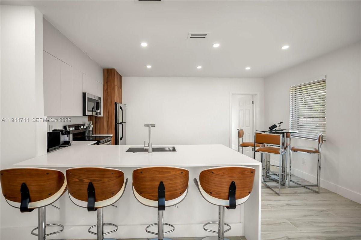 SHADOWLAWN EXTENSION SUB - Residential