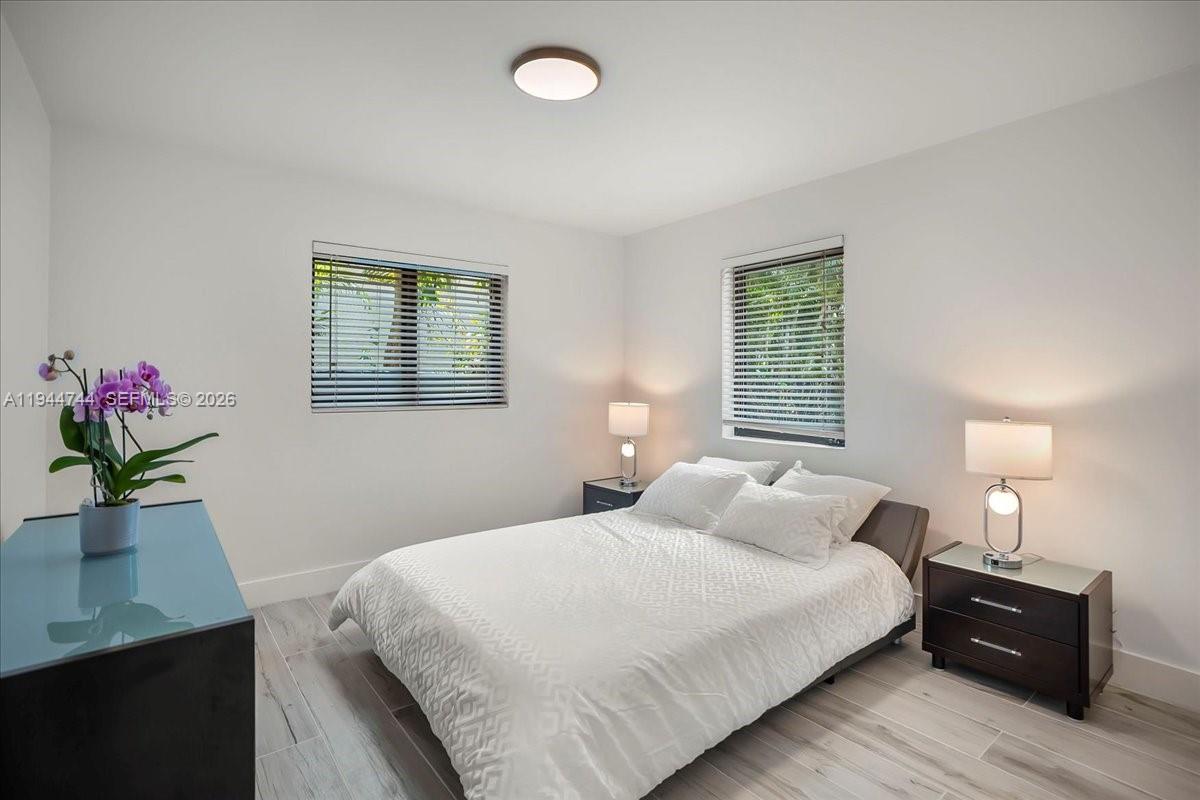 SHADOWLAWN EXTENSION SUB - Residential