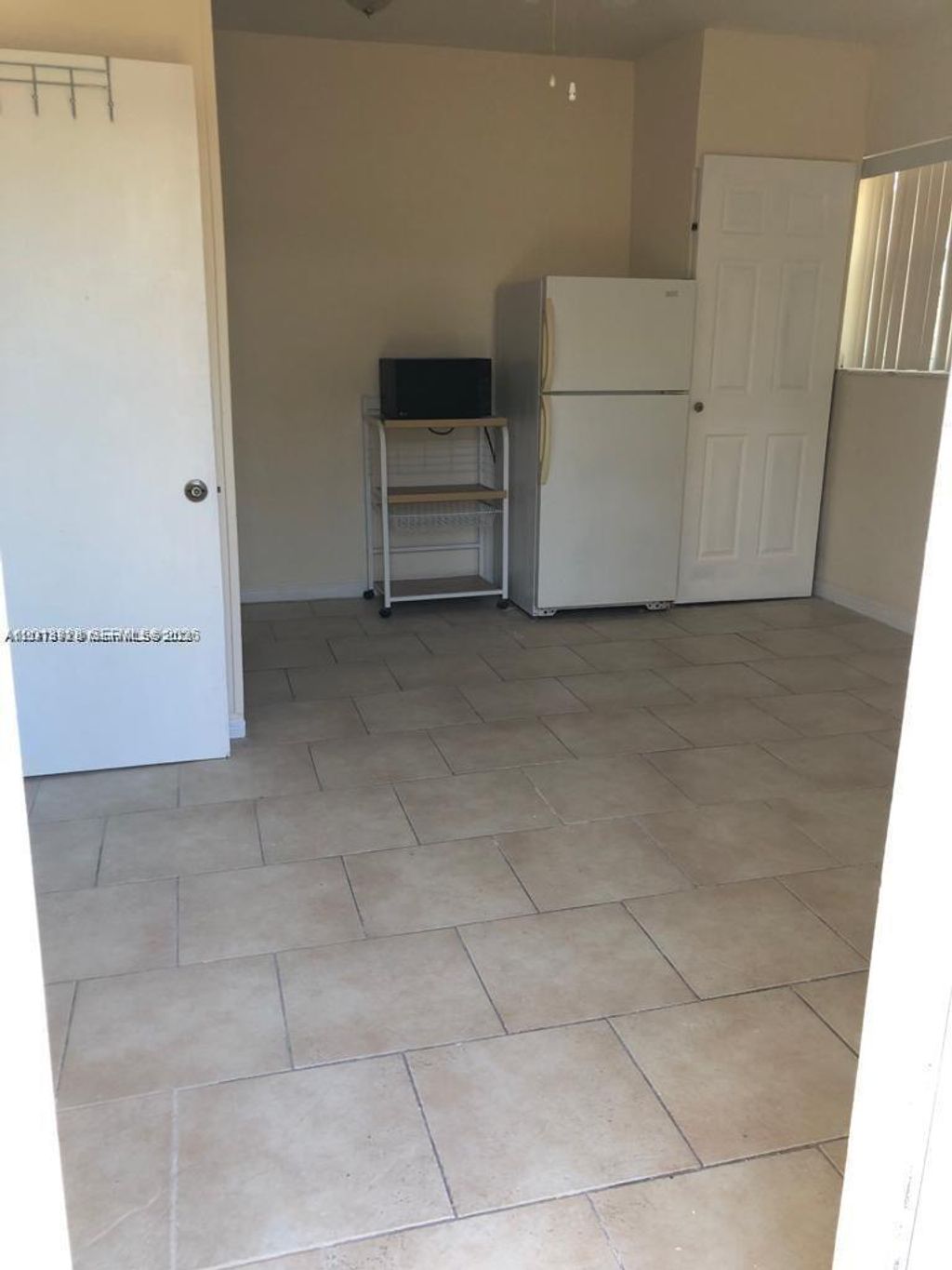 Photo of 5411 Ravenswood Rd #7a, Dania Beach, FL 33312 (MLS # A12013928)