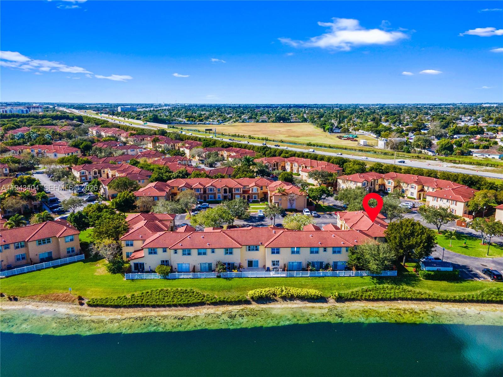 VILLAS AT CARMEL CONDO NO - Residential