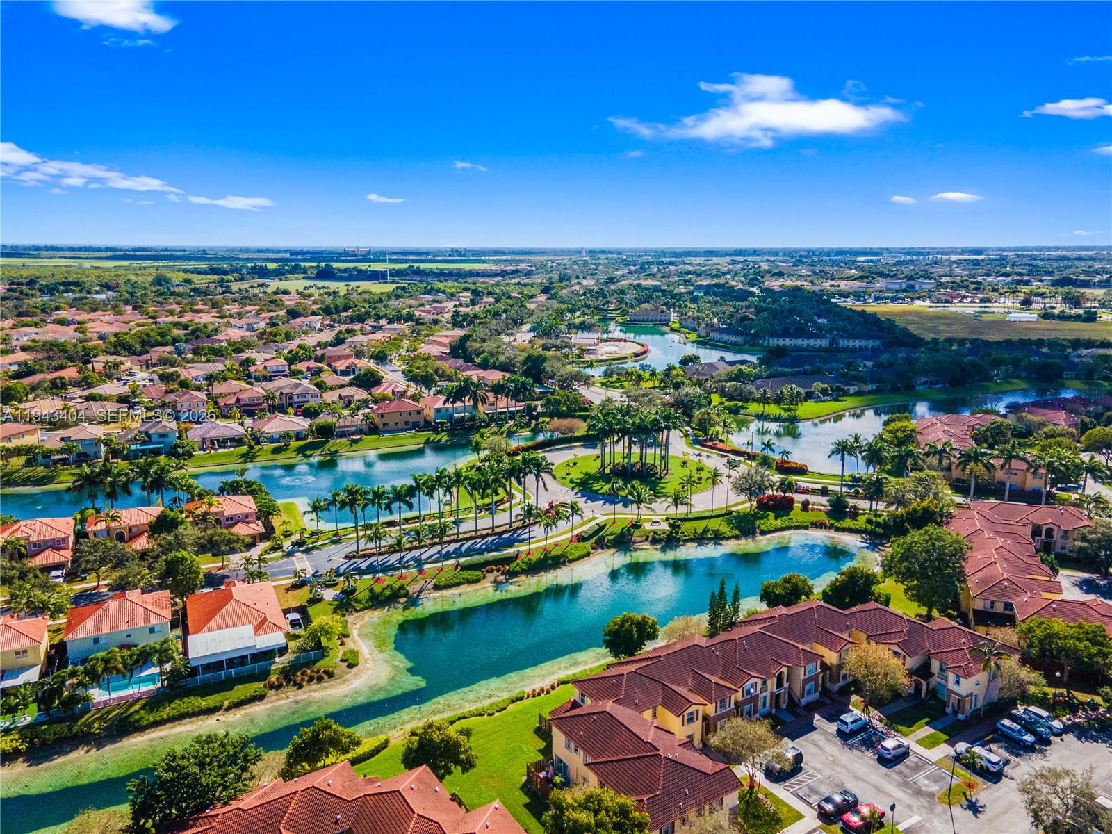 VILLAS AT CARMEL CONDO NO - Residential