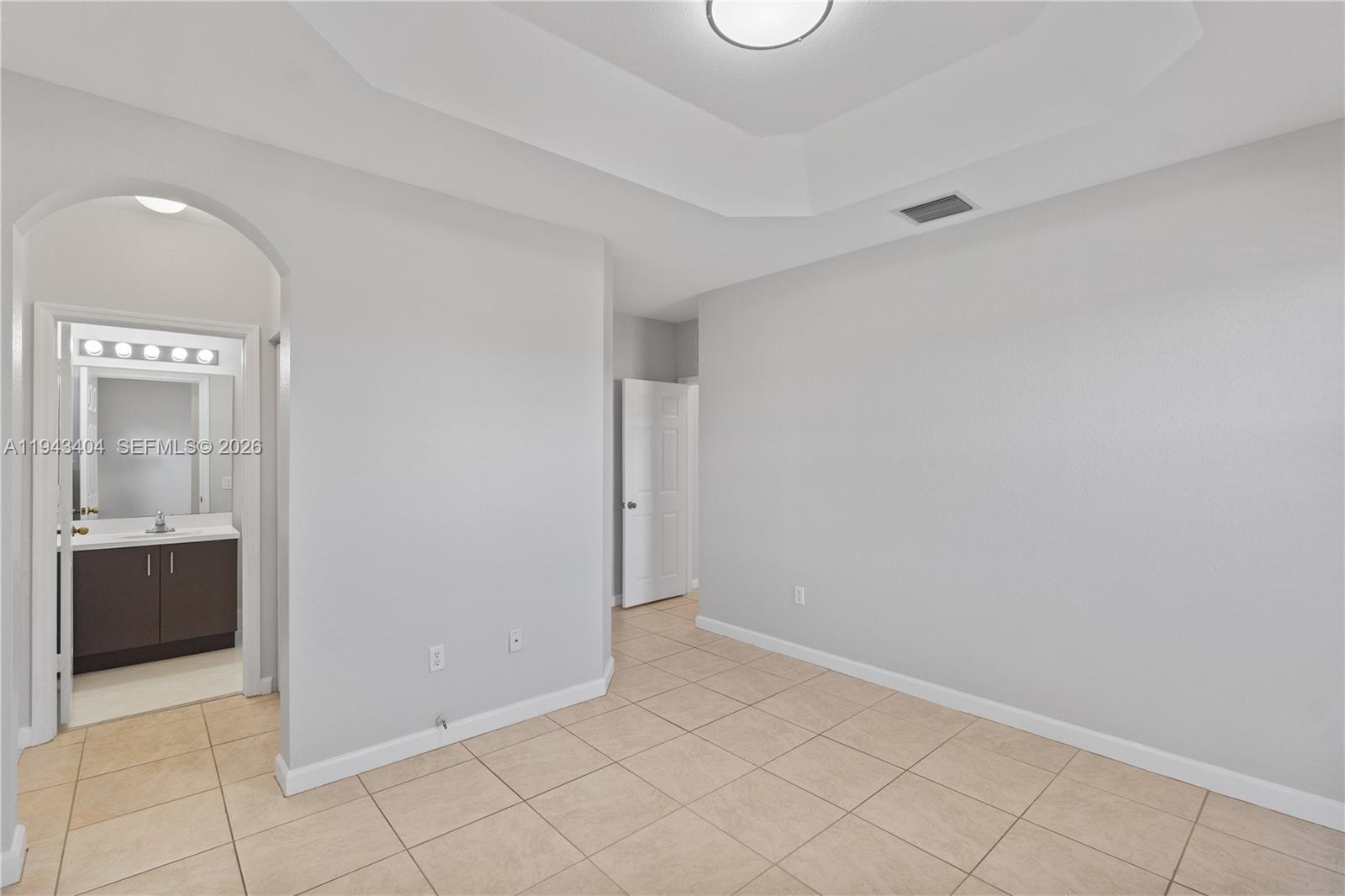 VILLAS AT CARMEL CONDO NO - Residential