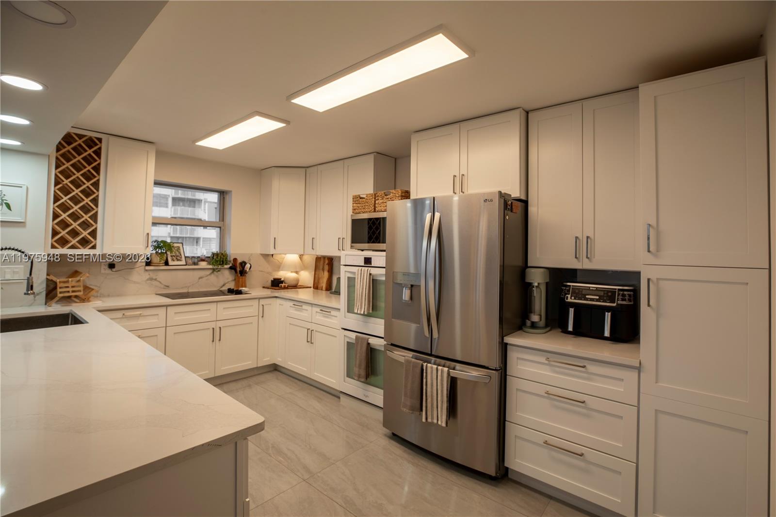 COMMODORE PLAZA CONDO - Residential Lease