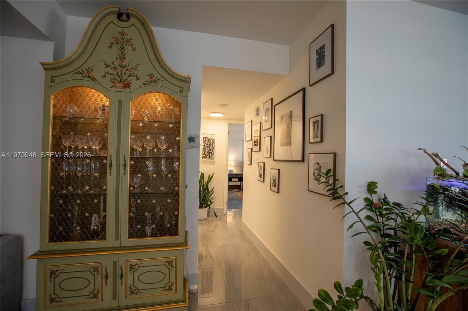 COMMODORE PLAZA CONDO - Residential Lease