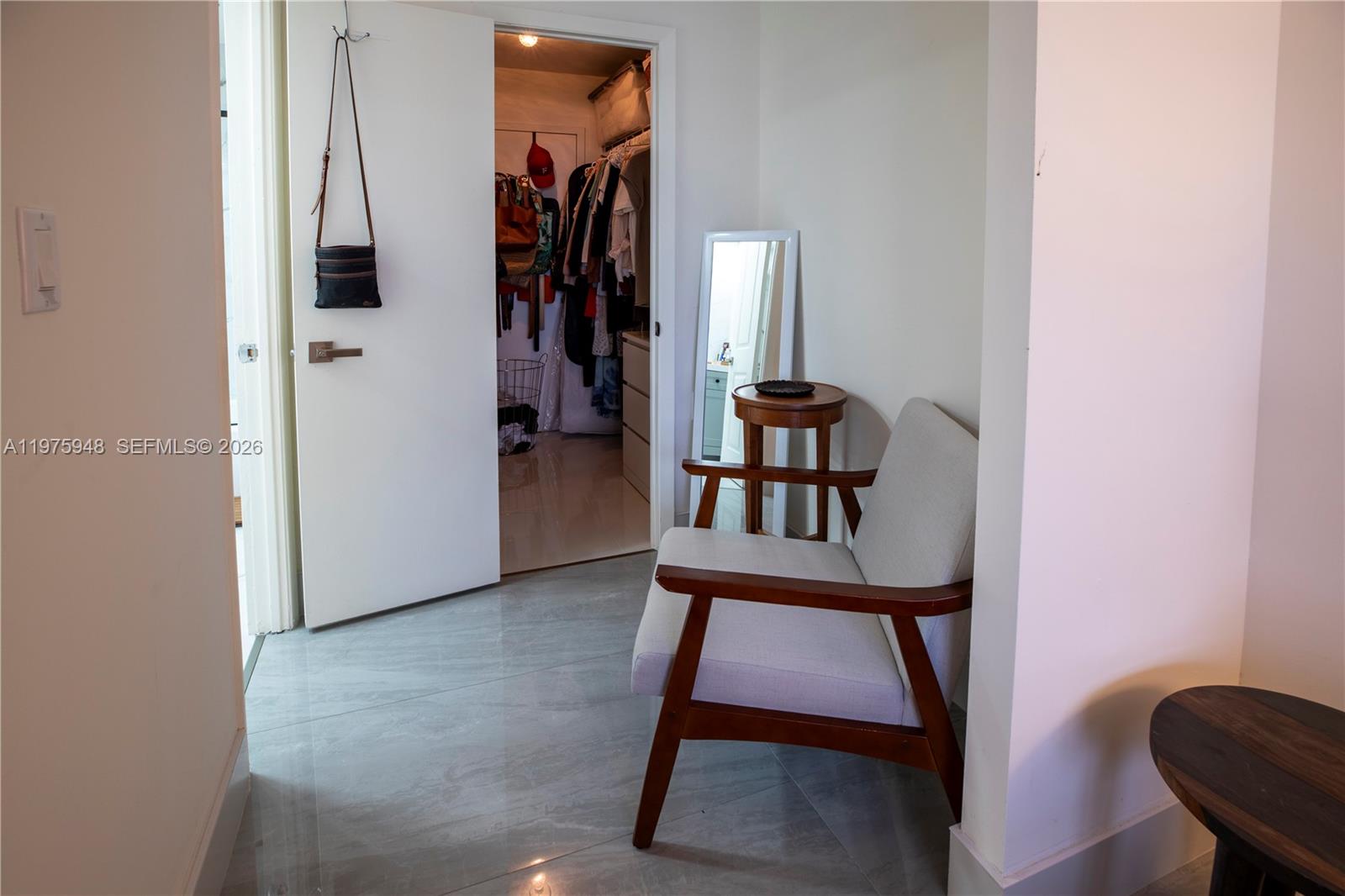 COMMODORE PLAZA CONDO - Residential Lease