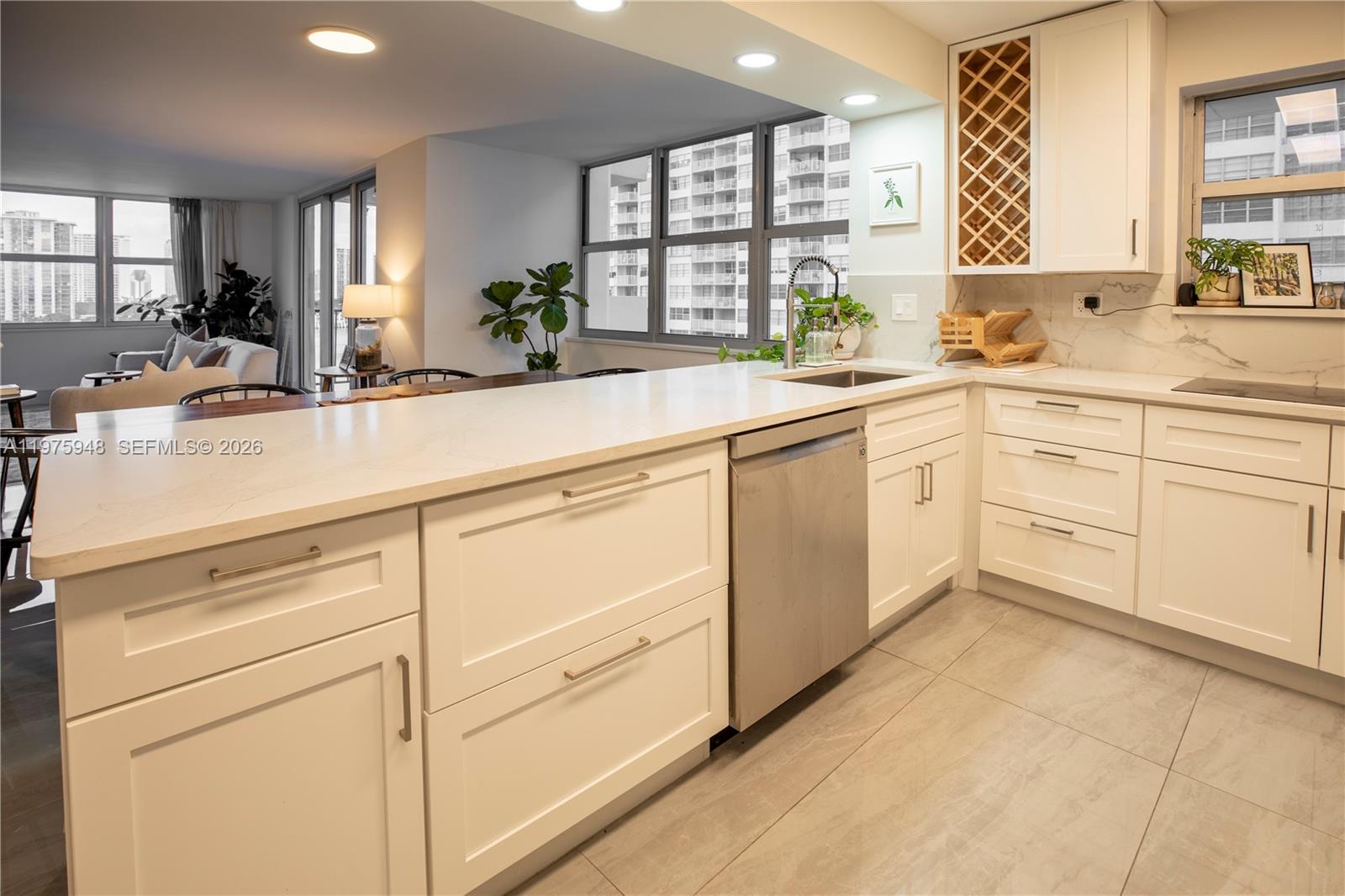 COMMODORE PLAZA CONDO - Residential Lease