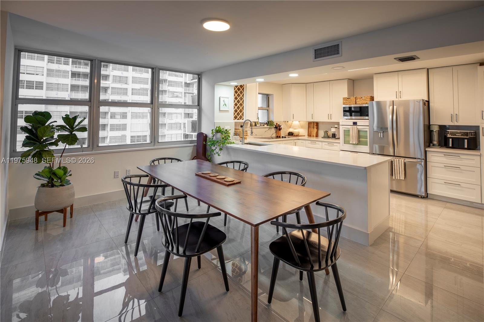 COMMODORE PLAZA CONDO - Residential Lease