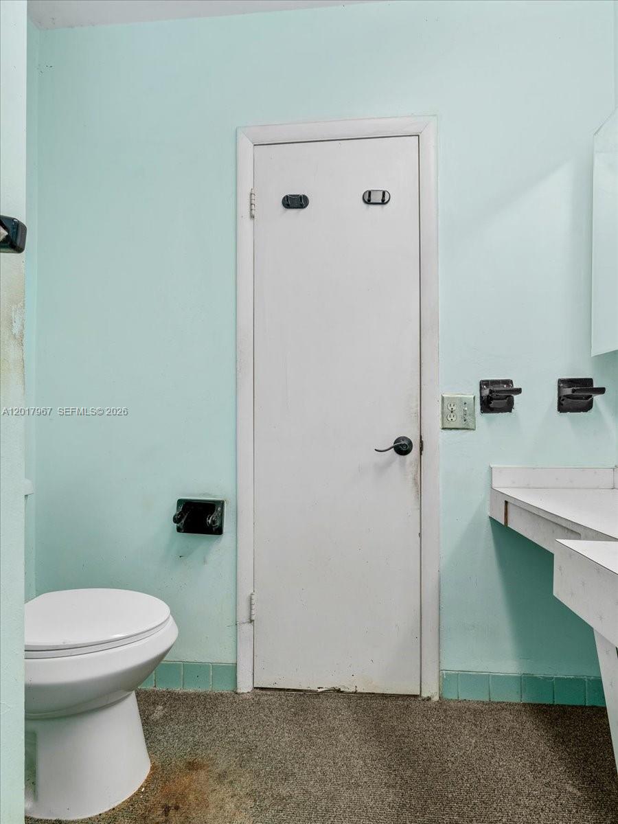 SO MIAMI HEIGHTS MANOR - Residential
