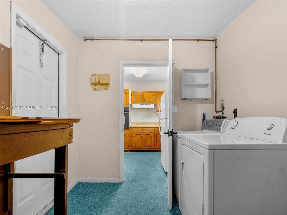 SO MIAMI HEIGHTS MANOR - Residential